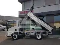 2016 Isuzu 