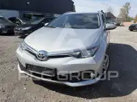 2016 Toyota AURIS