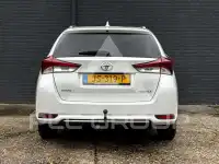 2016 Toyota AURIS