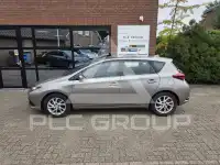 2016 Toyota AURIS