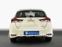 2016 Toyota AURIS