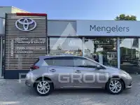 2016 Toyota AURIS