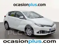 2016 Toyota AURIS
