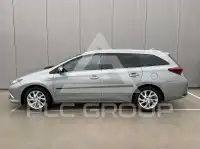 2016 Toyota AURIS