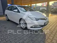 2016 Toyota AURIS