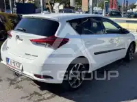 2016 Toyota AURIS
