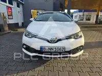 2016 Toyota AURIS