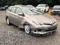 2016 Toyota AURIS