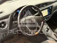 2016 Toyota AURIS