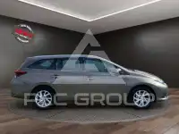 2016 Toyota AURIS