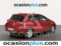2016 Toyota AURIS