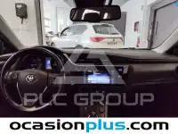 2016 Toyota AURIS