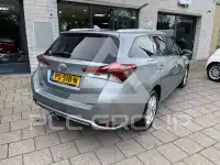 2016 Toyota AURIS