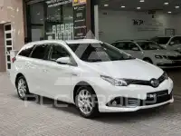 2016 Toyota AURIS