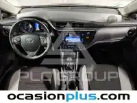 2016 Toyota AURIS