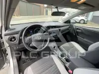 2016 Toyota AURIS
