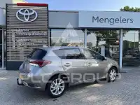 2016 Toyota AURIS