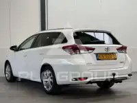 2016 Toyota AURIS
