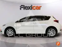 2016 Toyota AURIS