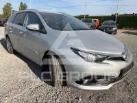 2016 Toyota AURIS