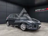 2016 Toyota AURIS