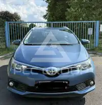 2016 Toyota AURIS