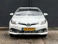 2016 Toyota AURIS