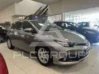 2016 Toyota AURIS