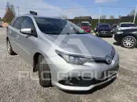 2016 Toyota AURIS