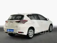 2016 Toyota AURIS