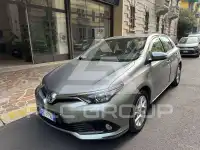 2016 Toyota AURIS