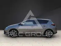 2016 Toyota AURIS