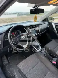 2016 Toyota AURIS