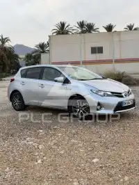 2016 Toyota AURIS