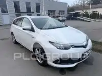 2016 Toyota AURIS