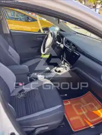 2016 Toyota AURIS