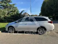 2016 Toyota AURIS