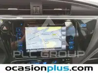 2016 Toyota AURIS