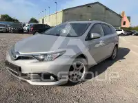 2016 Toyota AURIS