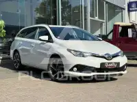2016 Toyota AURIS