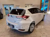 2016 Toyota AURIS
