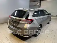 2016 Toyota AURIS