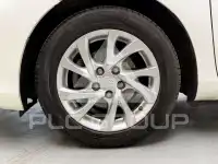 2016 Toyota AURIS