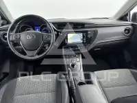 2016 Toyota AURIS