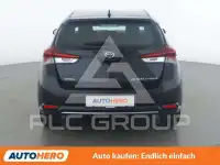 2016 Toyota AURIS