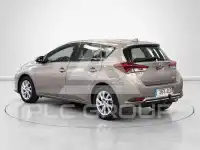 2016 Toyota AURIS