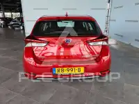 2016 Toyota AURIS