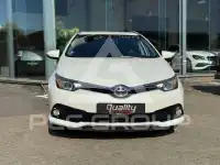 2016 Toyota AURIS