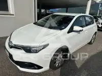 2016 Toyota AURIS