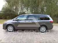 2016 Toyota SIENNA